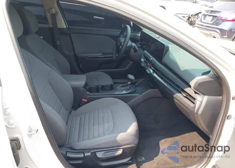 2025 Kia K4 Ex z USA, uszkodzony, nr VIN 3KPFU4DE0SE008380